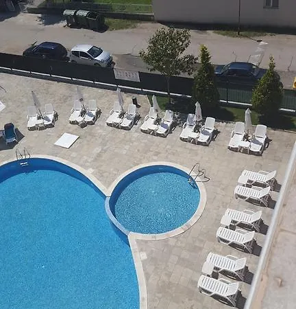 Rose Self Catering Slantchev Briag