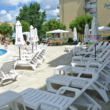 Rose Self Catering ساني بيتش