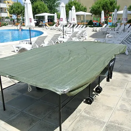 Rose Self Catering * ساني بيتش